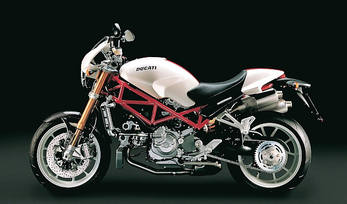 DucatiドゥカティS4R