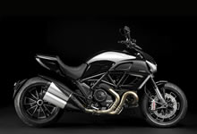 ディアベルクロモの画像