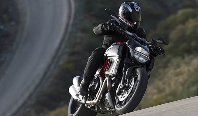 ディアベルシリーズ 2013年式モデルカタログ