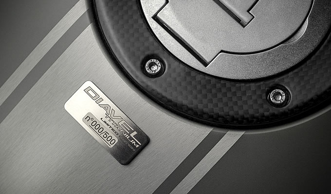 ディアベルシリーズ 2015年式モデルカタログ