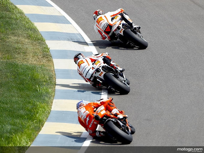 2010 MotoGPレポートの画像