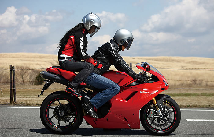 Ducati 1098s リヤシート　タンデム