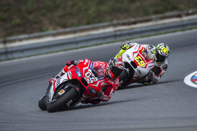 激レア/MotoGPチェコグランプリの前身レース首掛/DKW/ブラハム フォード motogp2014-report11.jpg