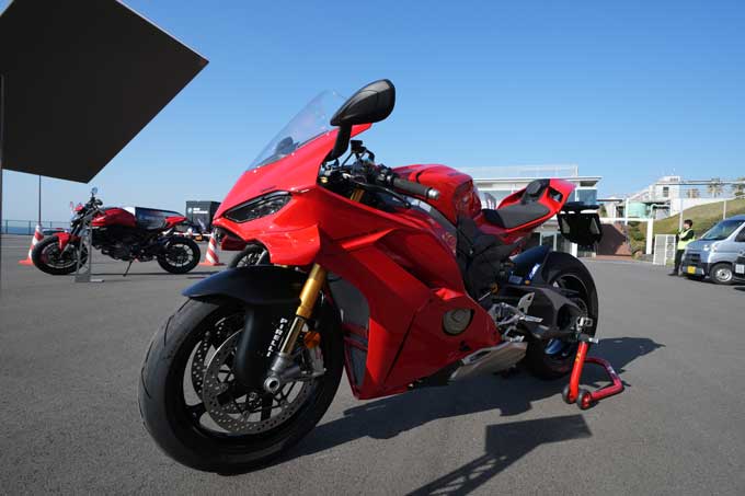 第10回JAIA輸入二輪車試乗会・展示会　ドゥカティブースレポートの03画像
