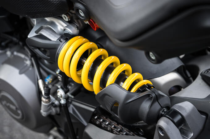 【ドゥカティ 新型モンスター 海外試乗記】伝統を受け継ぎつつ“最も乗りやすいドゥカティ”へと深化 15画像