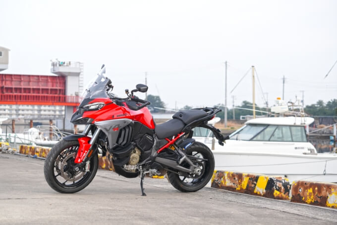 【ドゥカティ ムルティストラーダ V4 S 試乗記】これぞ、天の上を感じさせる極上のフィーリング！！ 01画像