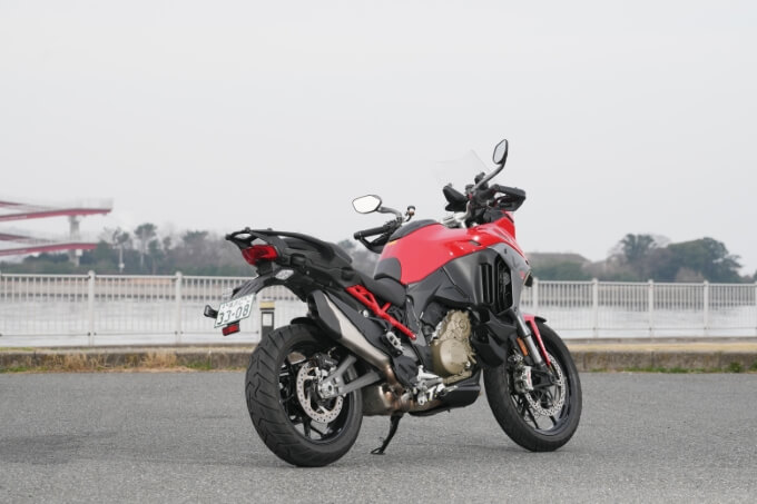【ドゥカティ ムルティストラーダ V4 S 試乗記】これぞ、天の上を感じさせる極上のフィーリング！！ 04画像